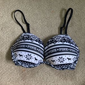 Victoria’s Secret PINK Sweater Push Up Bra 32D